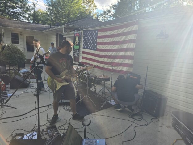 Stow Cover Band Stow Cover Band