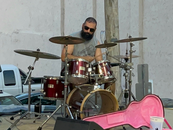 Stow Cover Band Loveburrito